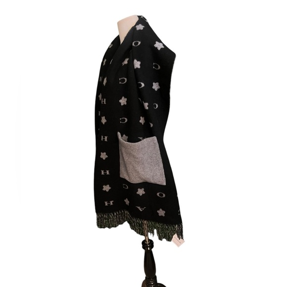 NWT Coach Stars Oversized Muffler with Pockets - Black and Gray - Picture 4 of 7